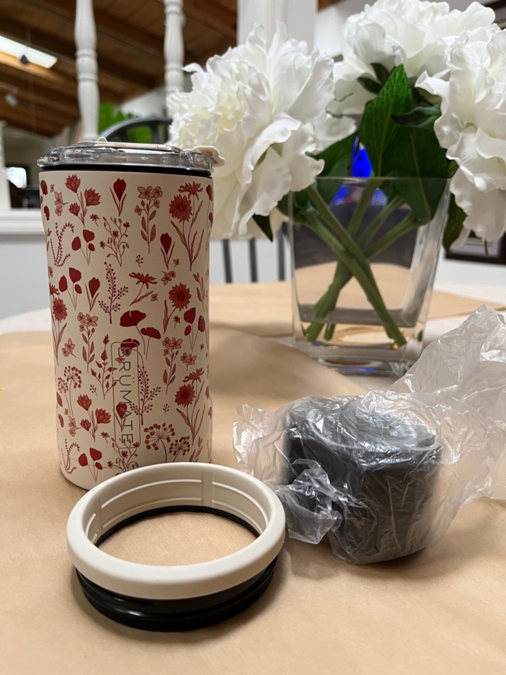 Poppy Cream & Red Floral Insulated Tumbler BruMate *Limited!** 3 in 1 trip